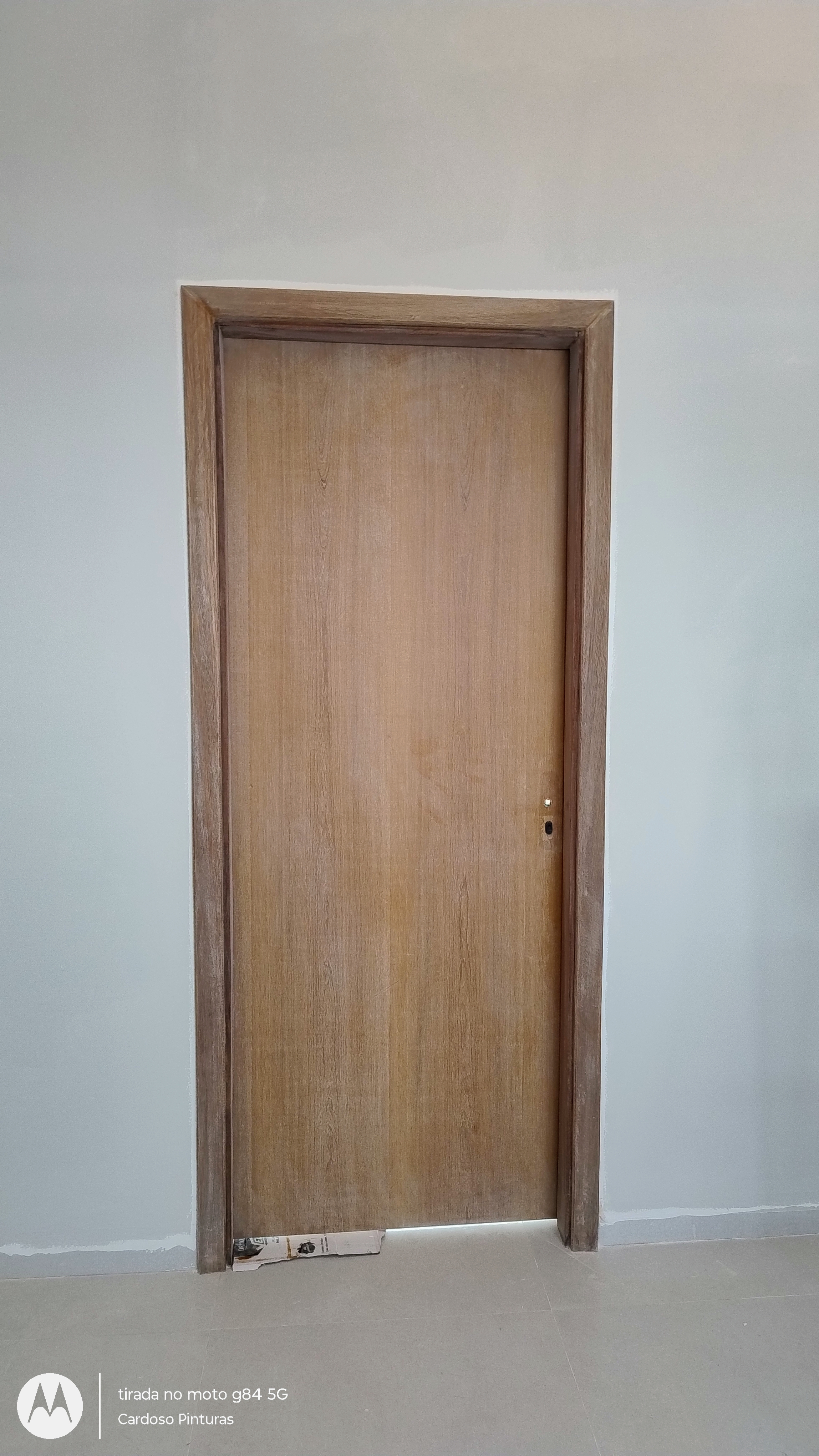 Transformação de Porta de Madeira — depois